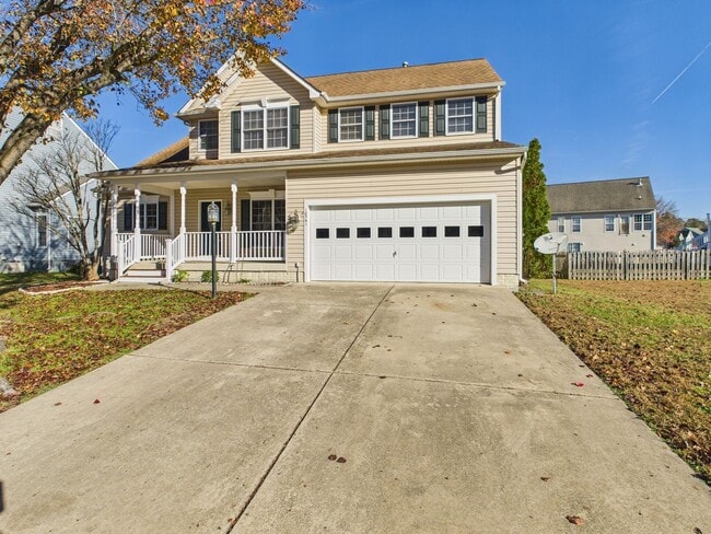 Building Photo - 10561 Gallant Fox Way