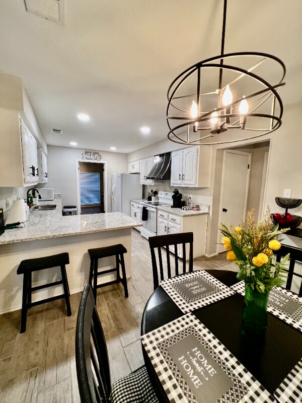 Building Photo - 550 Westoak