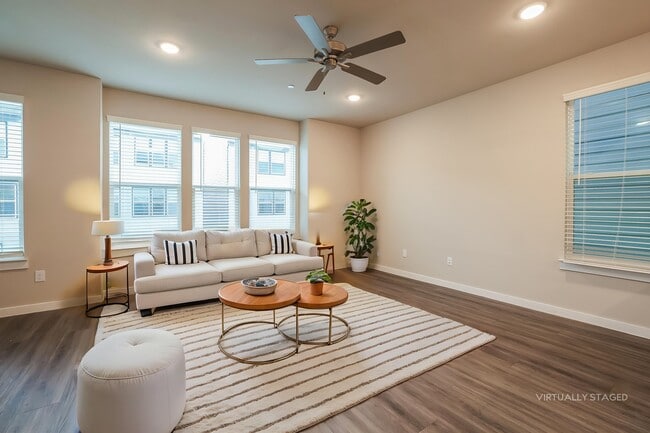 Building Photo - 18519 Centro Row