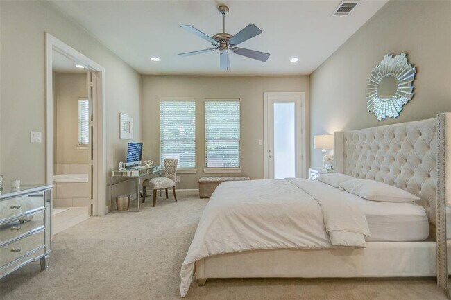 Building Photo - 7333 Valley View Ln