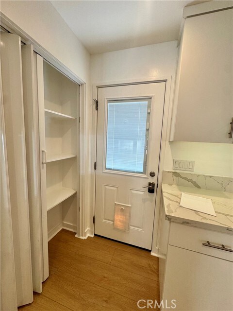 Building Photo - 8109 Cole St