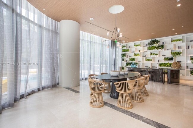 Building Photo - 45 SW 9th St