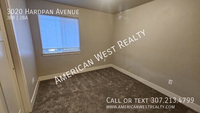 Building Photo - 3020 Hardpan Ave