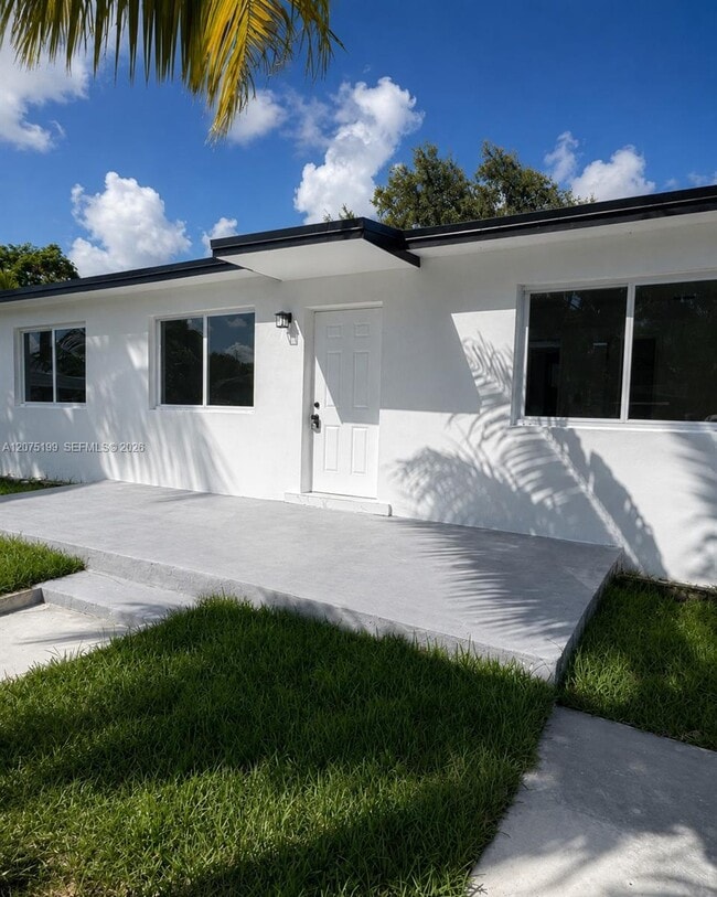 Building Photo - 901 NW 116th St