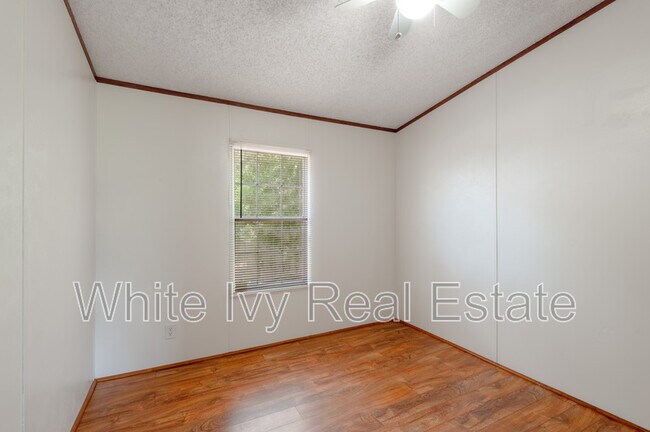 Building Photo - 37 A Riverside Lane