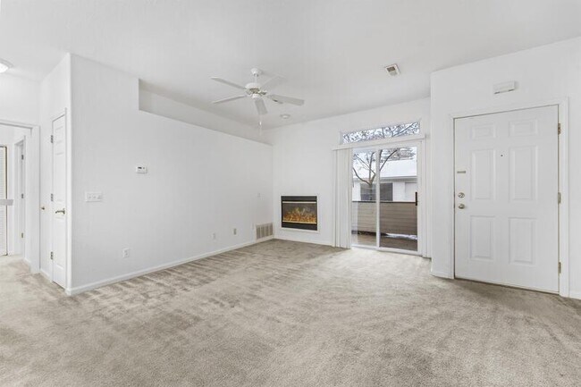 Building Photo - 1101 Linden Ln