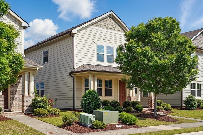 Building Photo - AVAILABLE JULY 1-BUNGALOW STYLE HOME IN MORRISVILLE