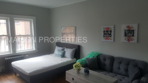 Primary Photo - 49 Troup St