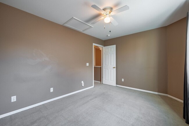 Building Photo - Beautiful 4 bedroom 2-story home in 80925