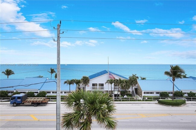 Building Photo - 1300 Jimmy Buffett Mem Hwy