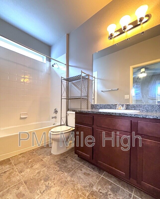 Building Photo - 16976 W 85th Ln