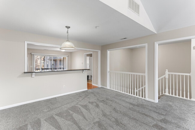 Building Photo - 28471 Carlton Way Dr