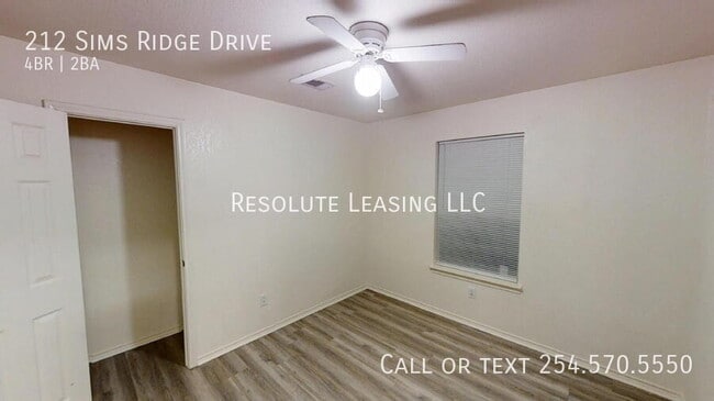 Building Photo - 212 Sims Ridge Dr