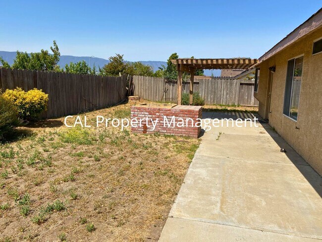 Building Photo - 3 Bed/ 2 Bath home in Soledad, CA