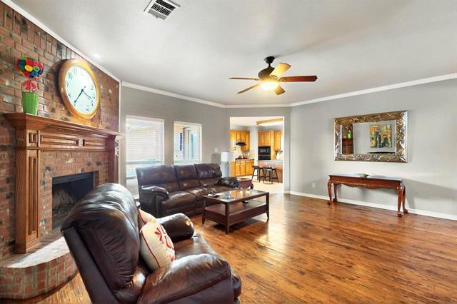 Building Photo - 1236 Blue Brook Dr