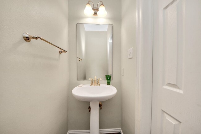 Building Photo - 4534 Mulberry Park Ln