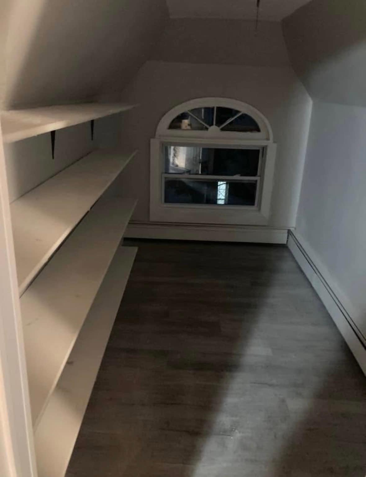 Building Photo - 7 Cottage Street Ext