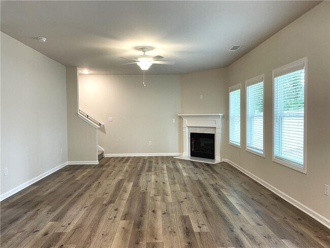 Building Photo - 414 Fox Crk Dr