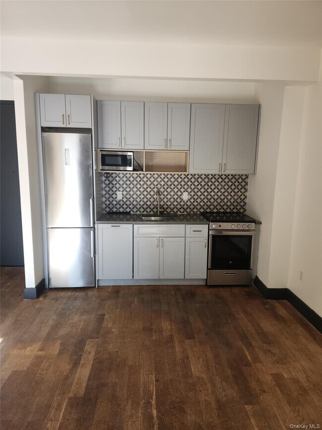 Building Photo - 2502 Newkirk Ave