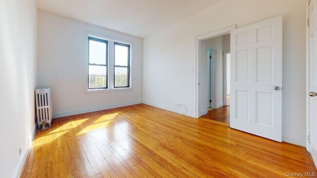 Building Photo - 108-25 72nd Ave