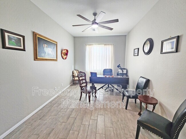 Building Photo - 4901 Fairwood Ct