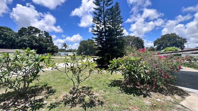 Building Photo - Lovely 3 Bedroom, 2 Bathroom Home in Melbo...