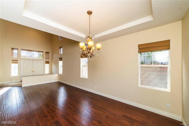 Building Photo - 5 br, 3.5 bath House - 29 Canyonwood
