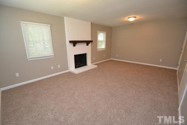 Building Photo - 7801 Fairmont Ct