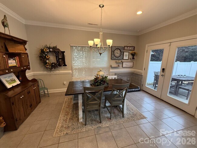 Building Photo - 8708 Aspinwall Dr