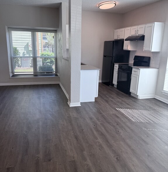 A1 Galley Style Kitchen - The Retreat at Faulkner Point