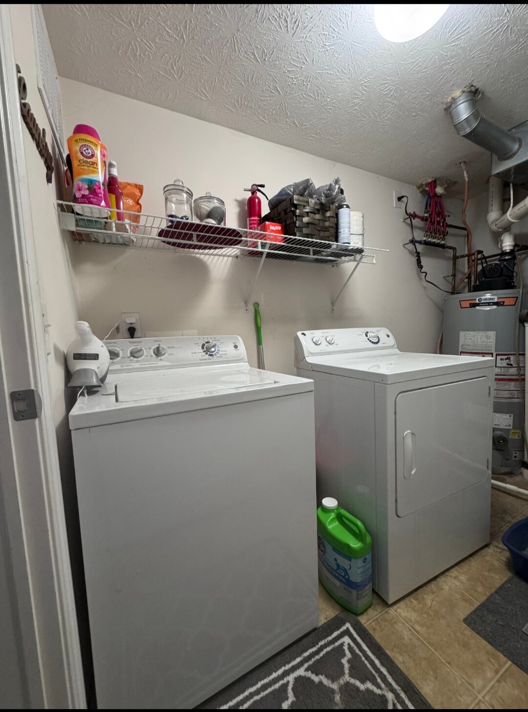 Building Photo - 12668 Hollice Ln