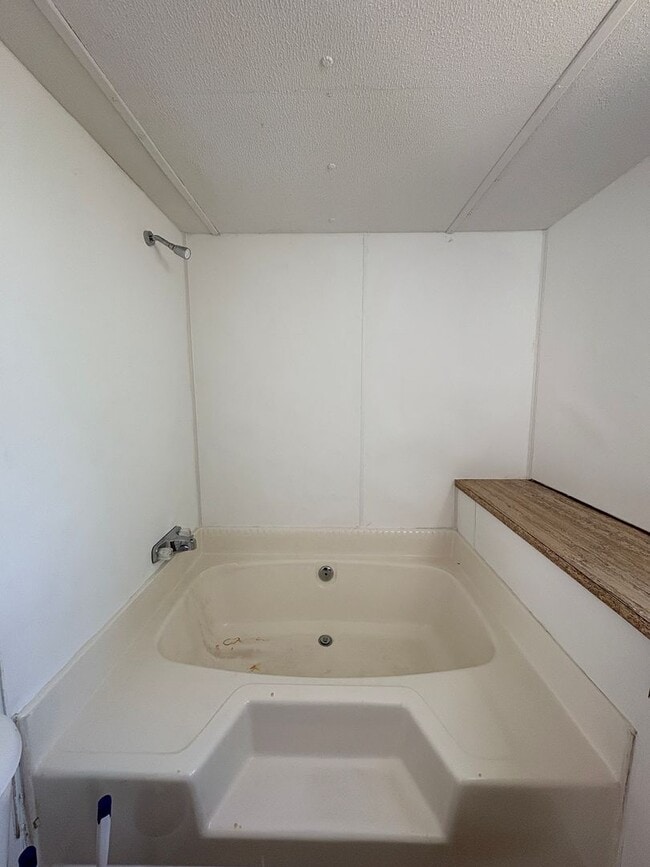 Building Photo - Two bedroom single wide on a private lot!
