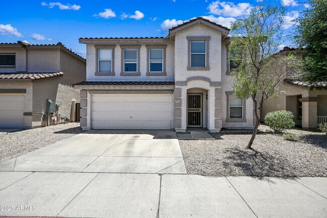 Primary Photo - 8923 E Arizona Park Pl