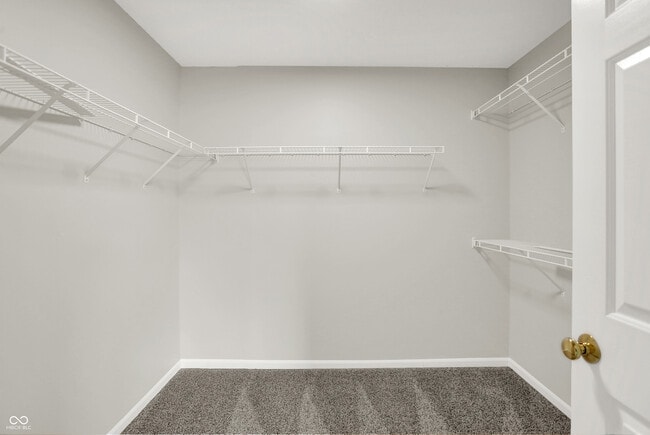 Building Photo - 5761 Cantigny Way S