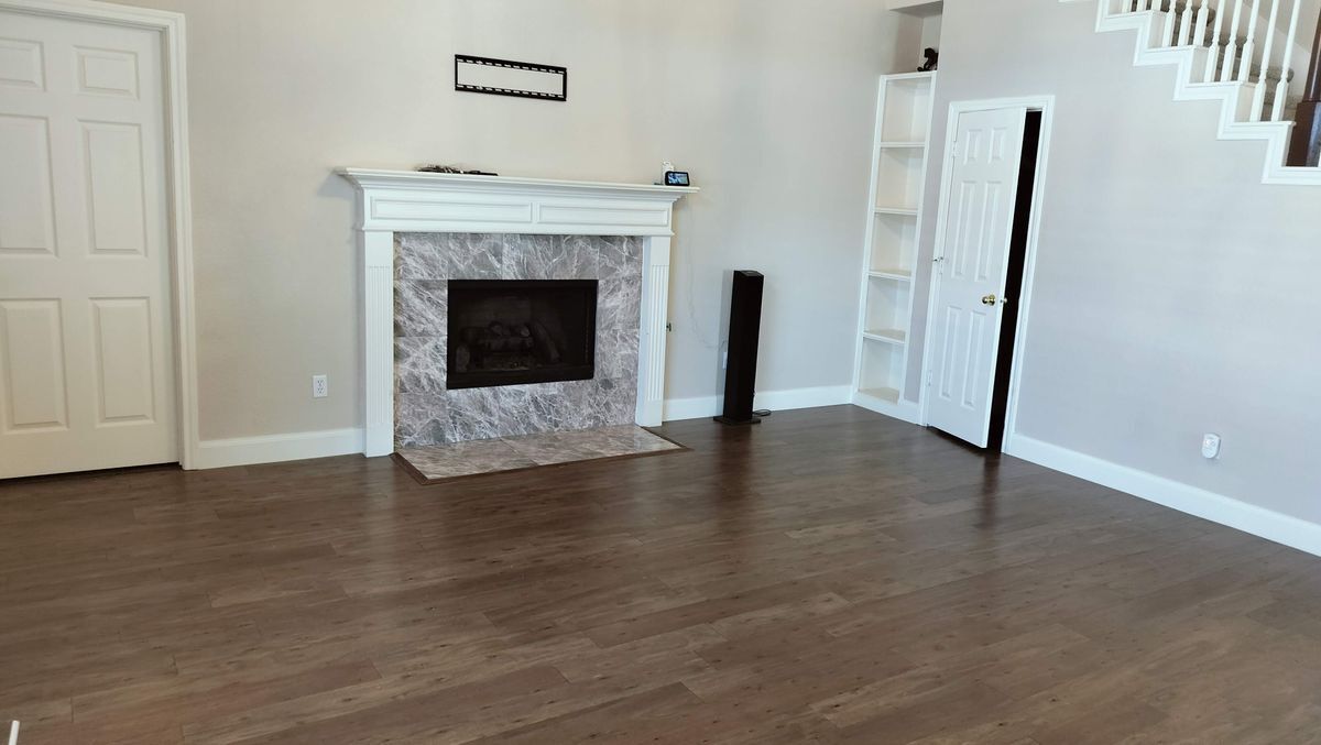 Building Photo - 8001 Case Dr