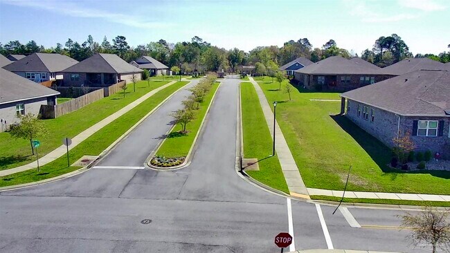 Building Photo - 8026 Burnside Lp