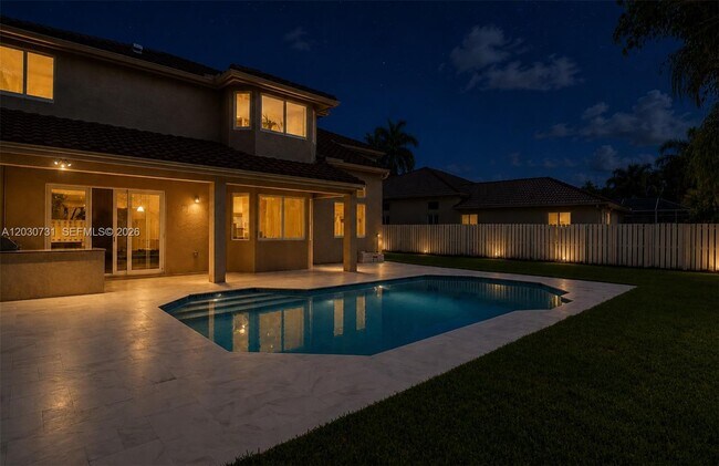 Building Photo - 852 Heritage Dr
