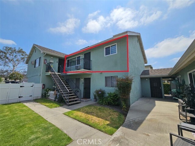 Primary Photo - 6081 Lemon Ave