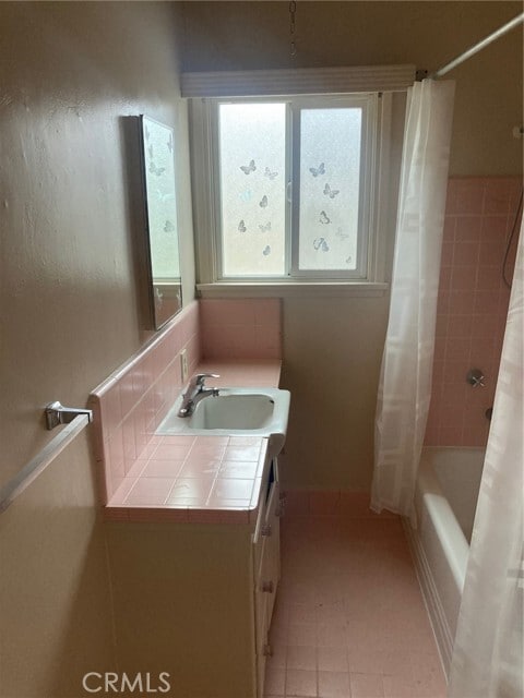 Building Photo - 120 E Willard St