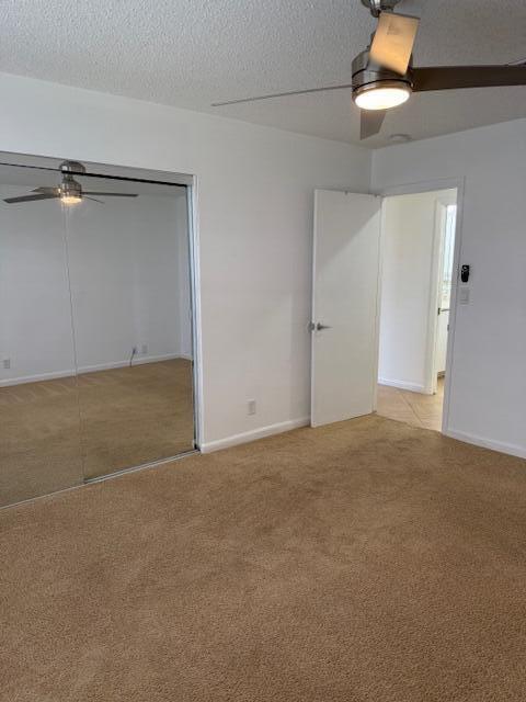 Building Photo - 115 Lakes End Dr