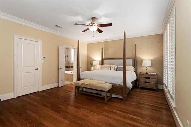 Building Photo - 2963 Settler's Way Dr