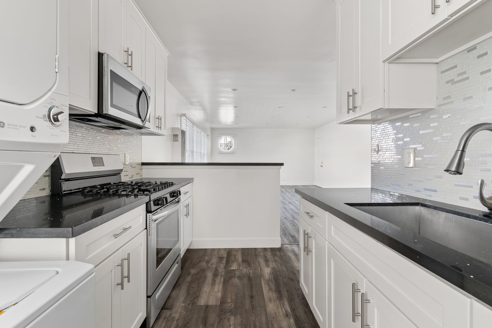 Building Photo - 241 Bonito Ave