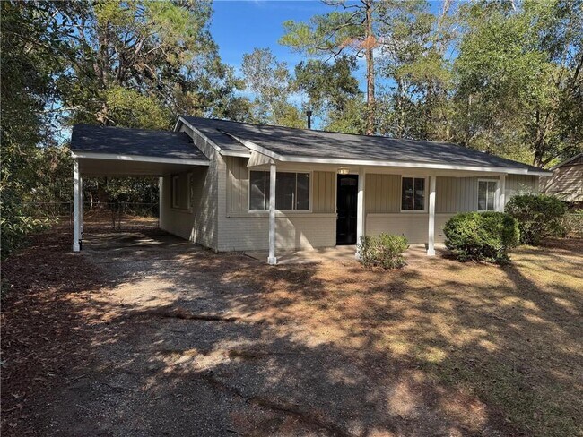 Building Photo - 4116 Latimer Ln