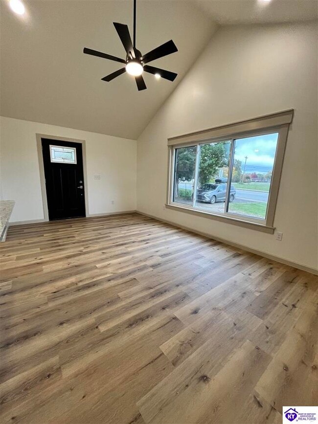 Building Photo - 1003 W Vine St