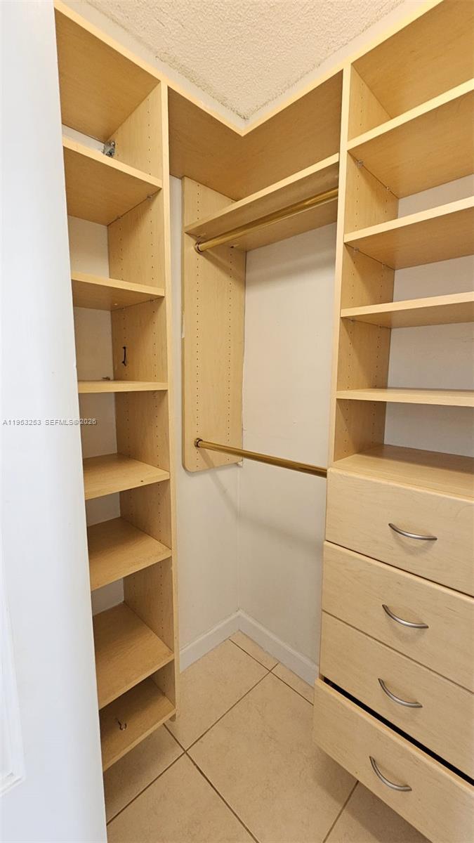 Building Photo - 3745 NE 171st St