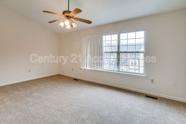 Building Photo - 6008 Keble Dr
