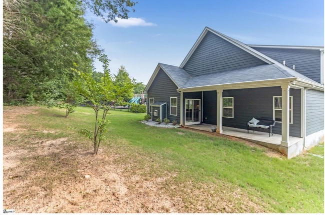 Building Photo - 500 Briar Oaks Ln