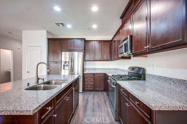 Building Photo - 12531 Elevage Dr