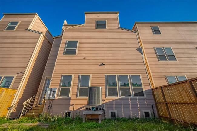 Building Photo - 9404 Glenfield Ct