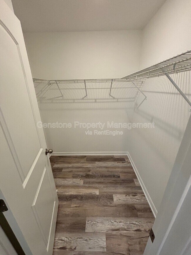 Building Photo - 2277 Caspian Dr